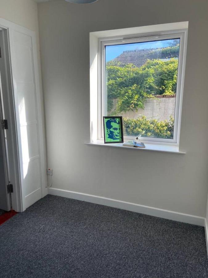 Town House In Ideal Location Central เอนนิสคิลเลน ภายนอก รูปภาพ